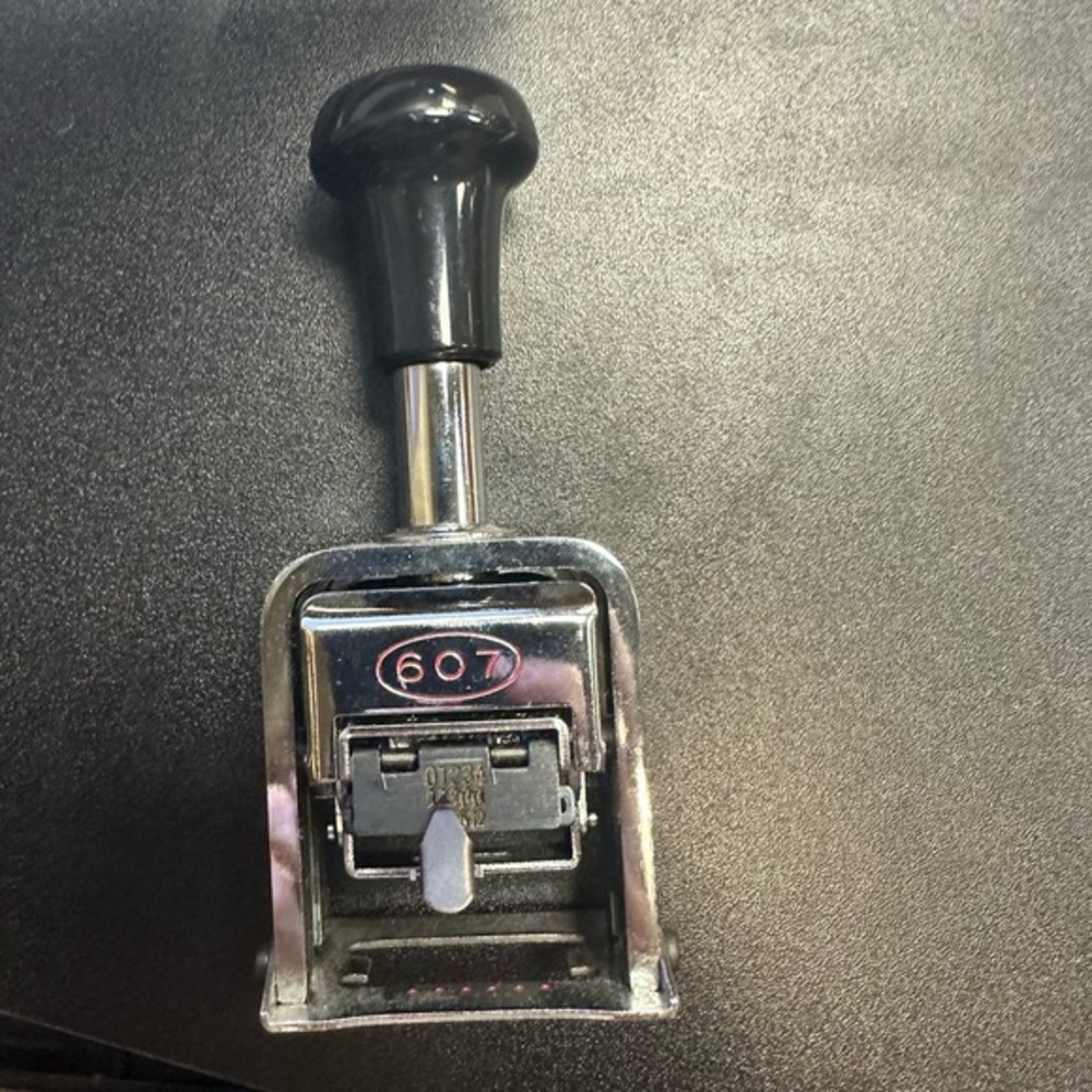 Vintage Regal Royal 607 Automatic Numbering 6 Digit Stamp